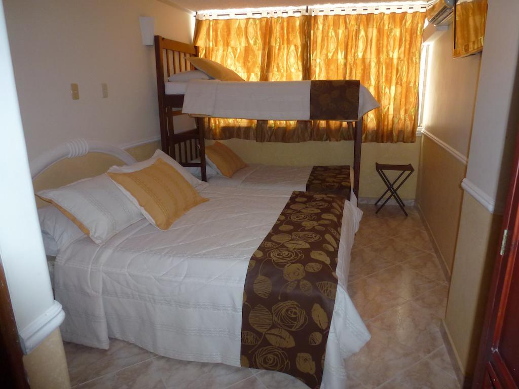 Hotel San Nicolas ブカラマンガ 部屋 写真