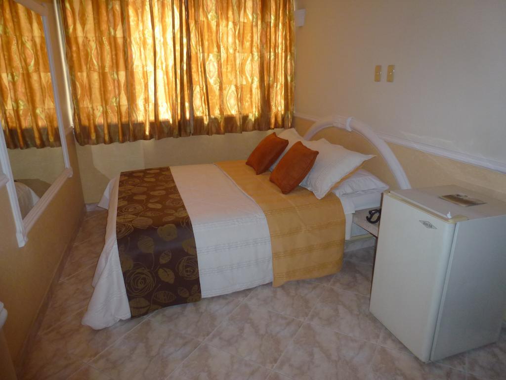 Hotel San Nicolas ブカラマンガ エクステリア 写真