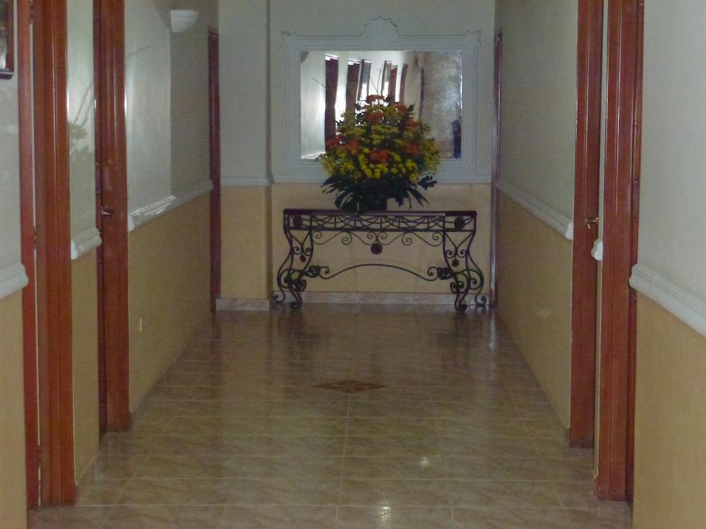 Hotel San Nicolas ブカラマンガ エクステリア 写真