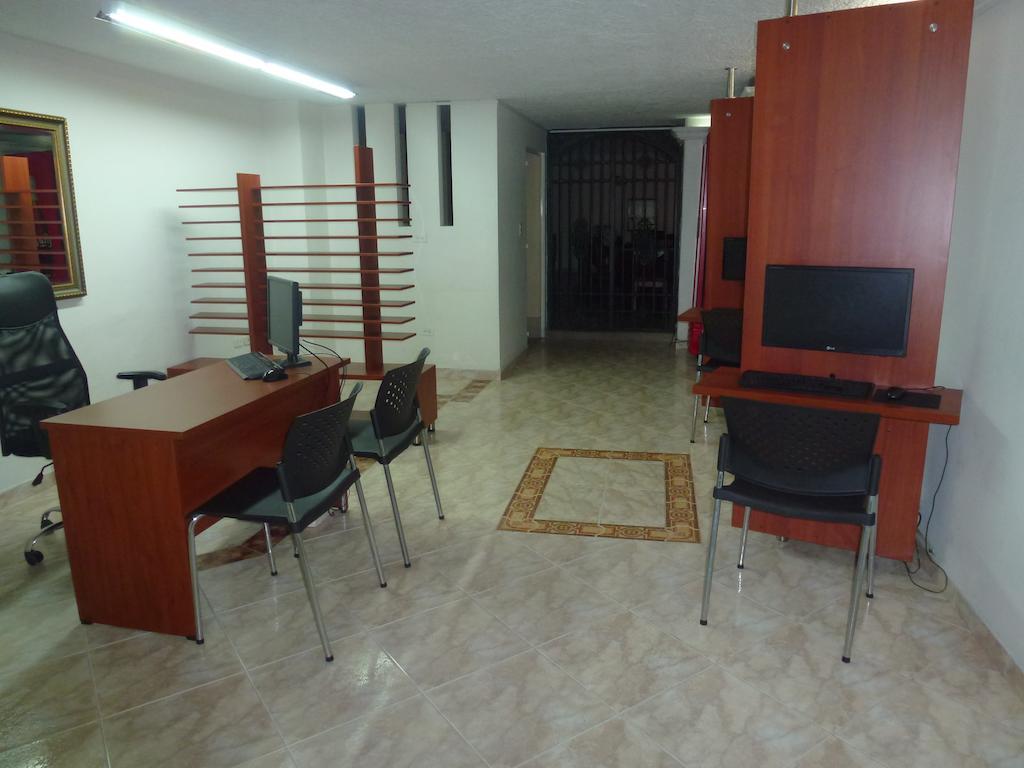 Hotel San Nicolas ブカラマンガ エクステリア 写真