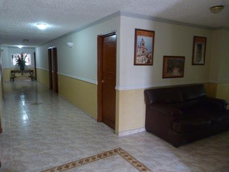 Hotel San Nicolas ブカラマンガ エクステリア 写真