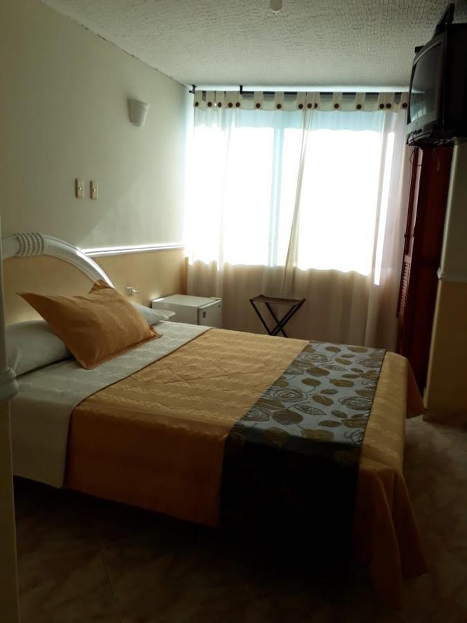 Hotel San Nicolas ブカラマンガ エクステリア 写真